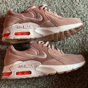Women’s Nike Air Max Excee
